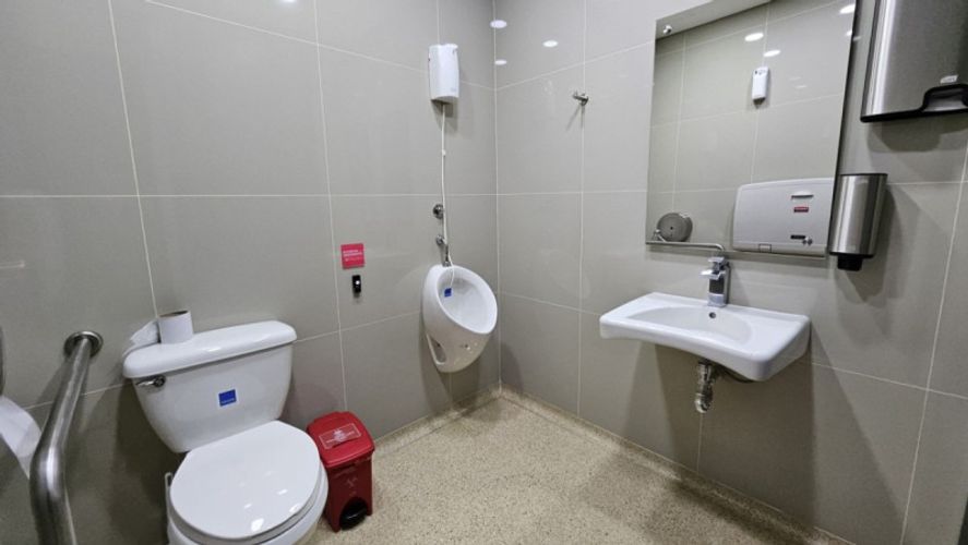 Oficina en venta en San Diego, Medellín, 214 m² · foto 9 de 20
