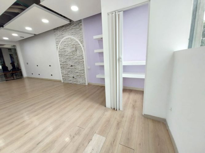 Local en arriendo en El Poblado, Medellín, 35 m² · foto 9 de 9