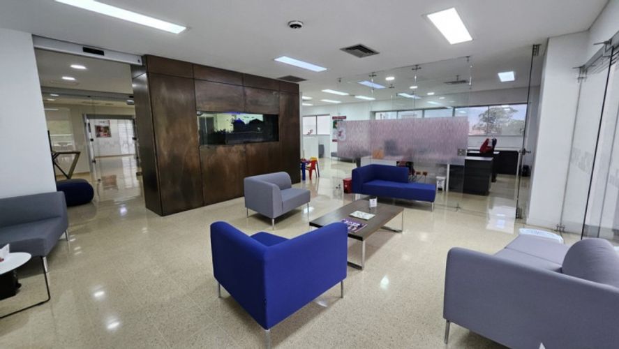 Oficina en venta en San Diego, Medellín, 214 m² · foto 15 de 20