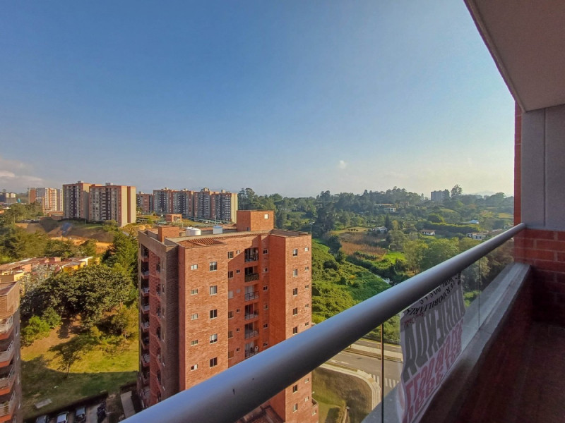 Apartamento en arriendo en Los Colegios, Rionegro · foto 2 de 20