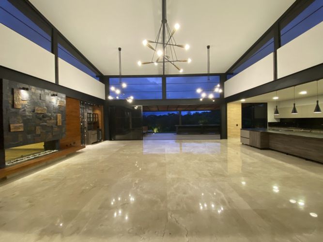 Casa de 4 alcobas en venta en La Milagrosa, La Ceja, 595 m² · foto 4 de 24