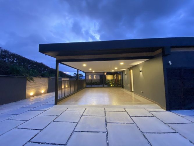 Casa de 4 alcobas en venta en La Milagrosa, La Ceja, 595 m² · foto 5 de 24