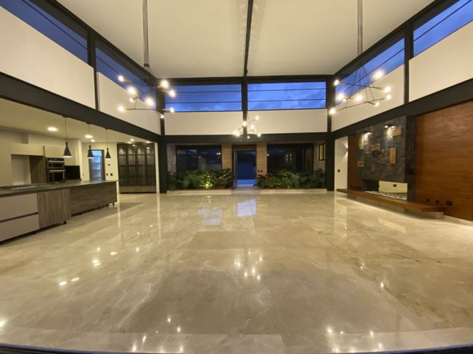Casa de 4 alcobas en venta en La Milagrosa, La Ceja, 595 m² · foto 21 de 24