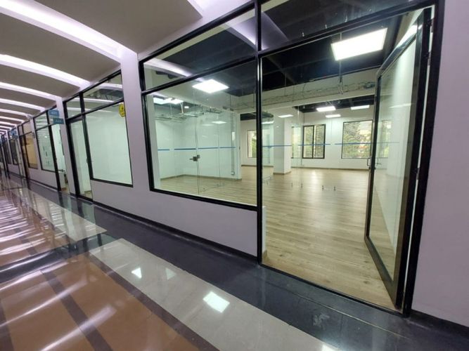 Local en arriendo en El Poblado, Medellín, 70 m² · foto 6 de 15