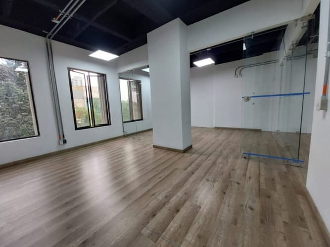 Local en arriendo en El Poblado, Medellín, 70 m² · foto 9 de 15