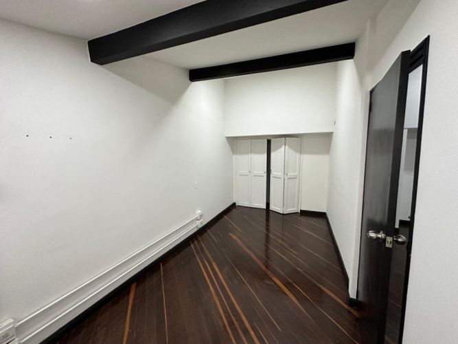 Oficina en arriendo en Provenza, Medellín, 42 m² · foto 2 de 6