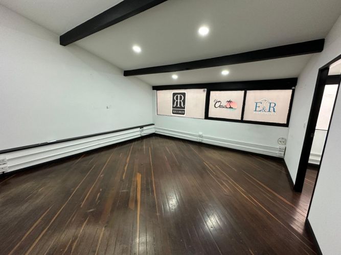 Oficina en arriendo en Provenza, Medellín, 42 m² · foto 6 de 6