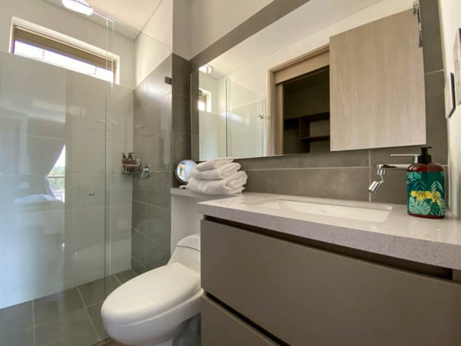 Apartamento de 1 alcoba en venta en Guayabito, Rionegro, 57 m² · foto 6 de 8