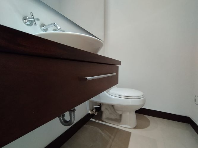 Apartamento de 4 alcobas en arriendo en El Poblado, Medellín, 160 m² · foto 8 de 20