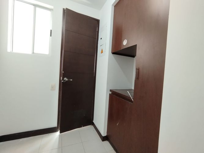 Apartamento de 4 alcobas en arriendo en El Poblado, Medellín, 160 m² · foto 10 de 20