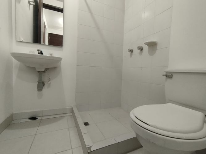 Apartamento de 4 alcobas en arriendo en El Poblado, Medellín, 160 m² · foto 11 de 20