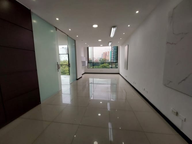 Local en arriendo en El Poblado, Medellín, 65 m² · foto 5 de 17
