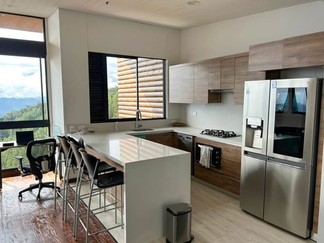 Apartamento de 2 alcobas en venta en Santa Elena, El Retiro, 129 m² · foto 4 de 9