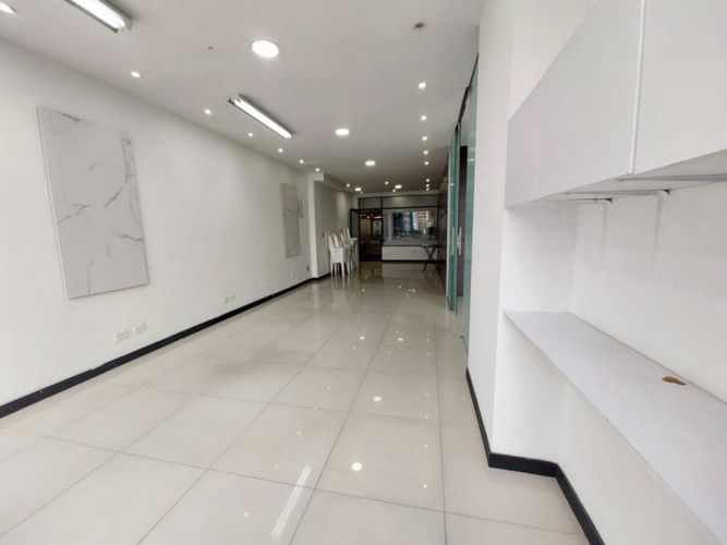 Local en arriendo en El Poblado, Medellín, 65 m² · foto 15 de 17