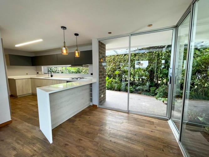 Casa de 2 alcobas en venta en Pantanillo, El Retiro, 173 m² · foto 2 de 16