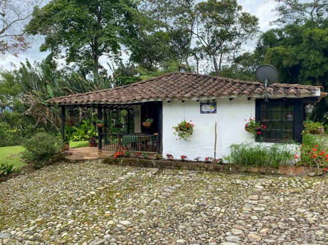 Finca en venta en La Ceja, 250 m² · foto 11 de 19