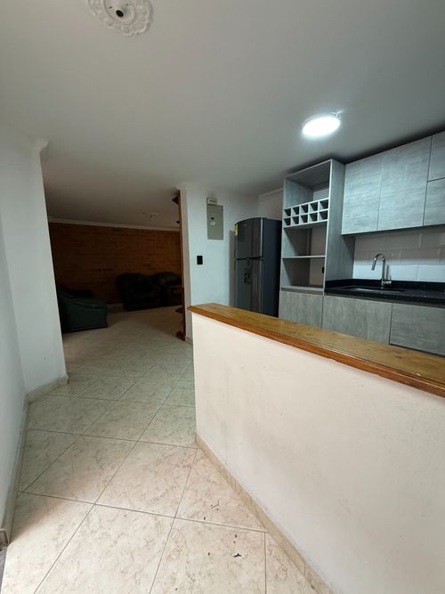 Casa de 3 alcobas en venta en Los Alpes, Medellín, 129 m² · foto 3 de 17