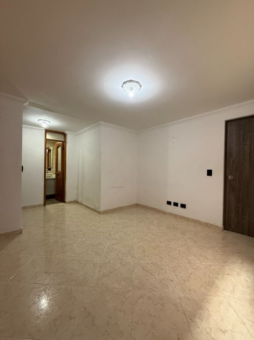 Casa de 3 alcobas en venta en Los Alpes, Medellín, 129 m² · foto 13 de 17