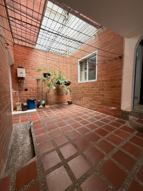 Casa de 3 alcobas en venta en Los Alpes, Medellín, 129 m² · foto 5 de 17