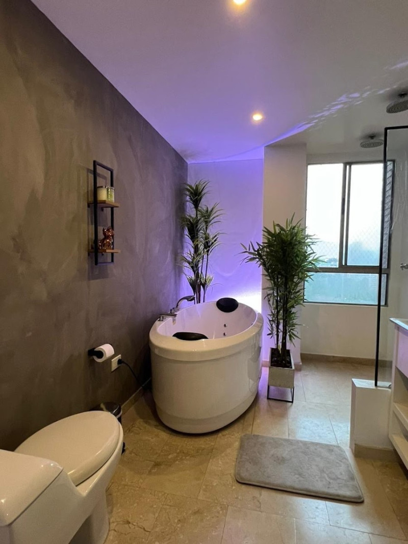 Apartamento en arriendo en El Poblado, Medellín · foto 7 de 24