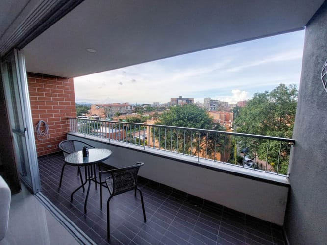 Apartamento de 3 alcobas en arriendo en Rionegro, 78 m² · foto 2 de 15