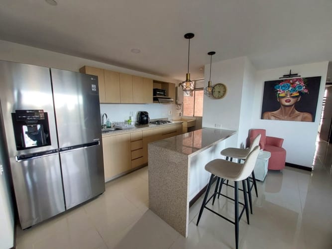 Apartamento de 3 alcobas en arriendo en Rionegro, 78 m² · foto 3 de 15