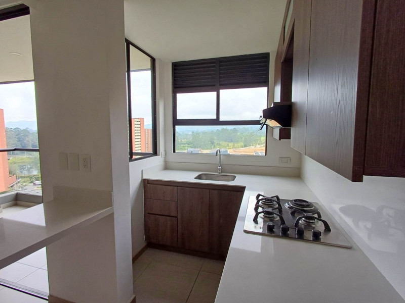 Apartamento en arriendo en Barro Blanco, Rionegro · foto 4 de 24