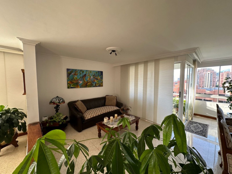 Apartamento en arriendo en El Poblado, Medellín · foto 7 de 24