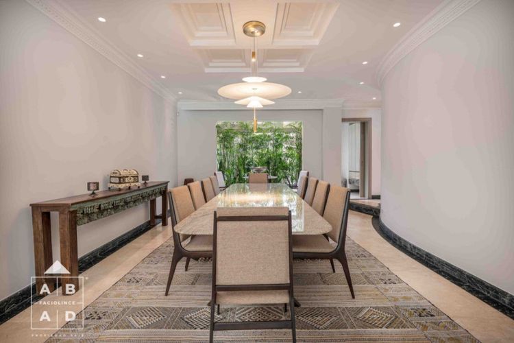 Casa de 5 alcobas en venta en San Lucas, Medellín, 891 m² · foto 11 de 24