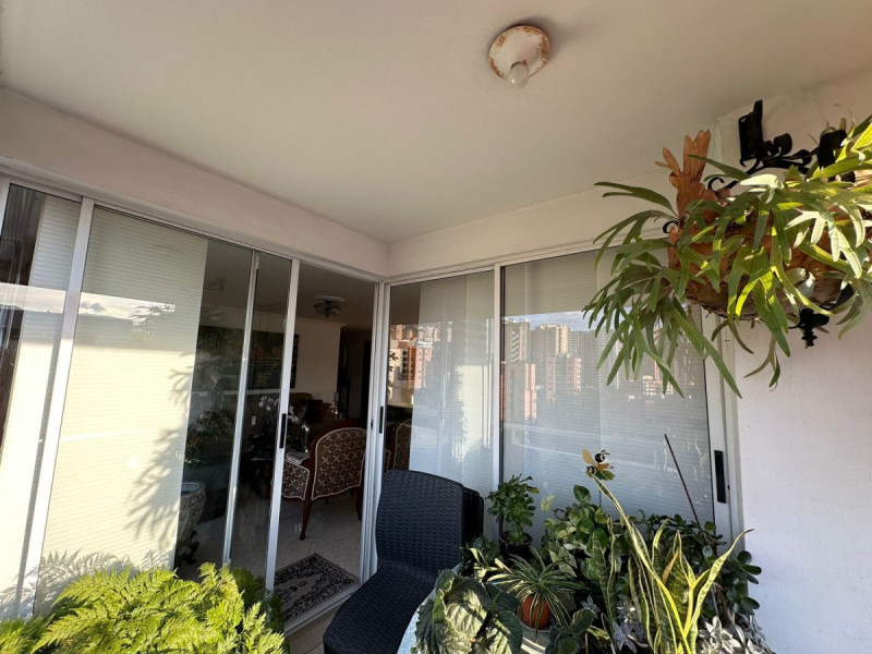 Apartamento en arriendo en El Poblado, Medellín · foto 9 de 24