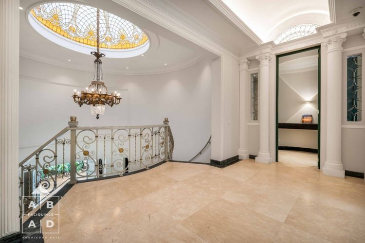 Casa de 5 alcobas en venta en San Lucas, Medellín, 891 m² · foto 17 de 24