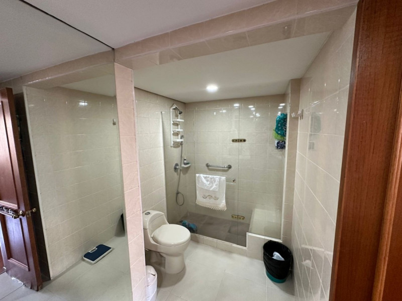 Apartamento en arriendo en El Poblado, Medellín · foto 18 de 24