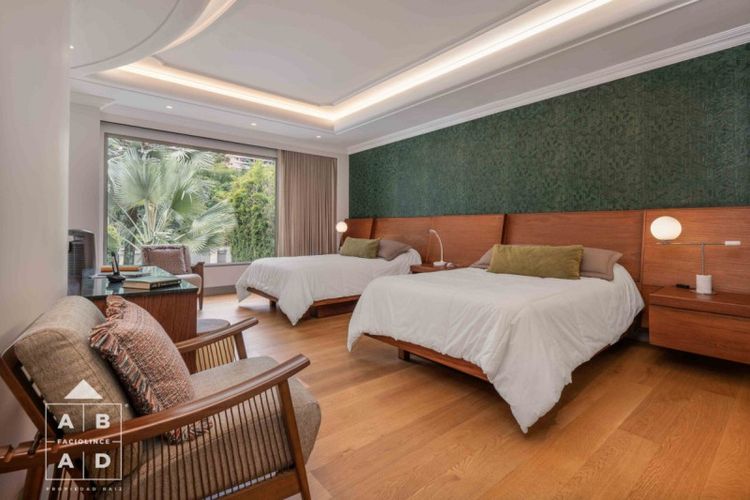 Casa de 5 alcobas en venta en San Lucas, Medellín, 891 m² · foto 24 de 24