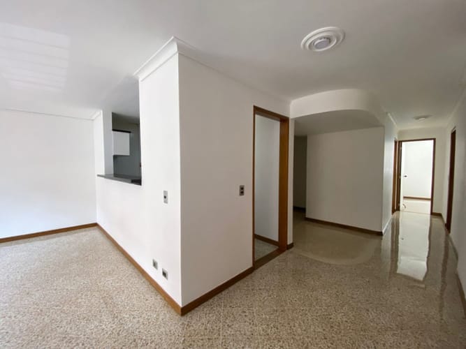 Apartamento de 3 alcobas en venta en Laureles, Medellín, 112 m² · foto 7 de 20