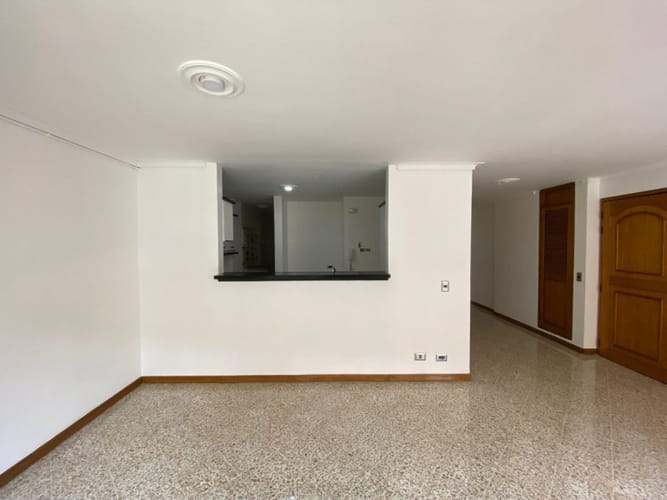 Apartamento de 3 alcobas en venta en Laureles, Medellín, 112 m² · foto 13 de 20