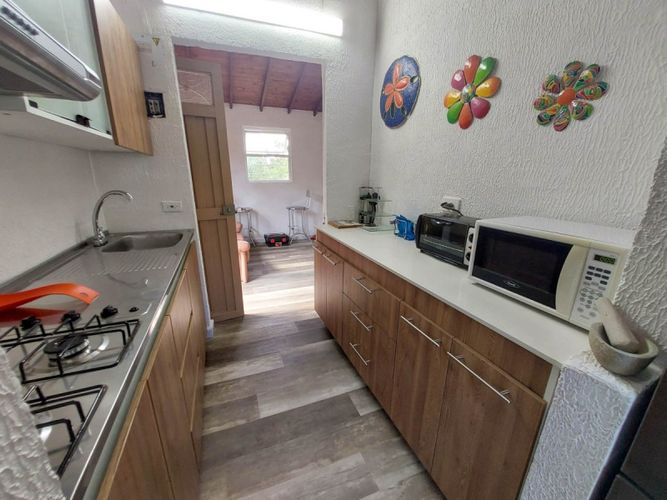 Apartamento de 2 alcobas en arriendo en Playa Rica-Rancheria, Rionegro, 46 m² · foto 3 de 16