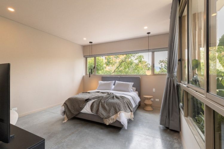 Apartamento de 2 alcobas en venta en El Poblado, Itagüí, 185 m² · foto 2 de 17