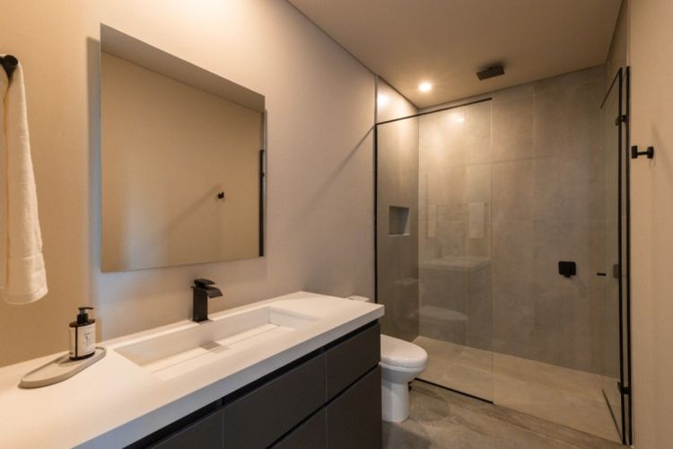 Apartamento de 2 alcobas en venta en El Poblado, Itagüí, 185 m² · foto 4 de 17