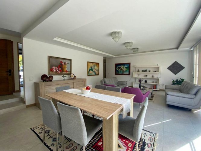Casa de 2 alcobas en venta en Guayabito, Rionegro, 230 m² · foto 7 de 19