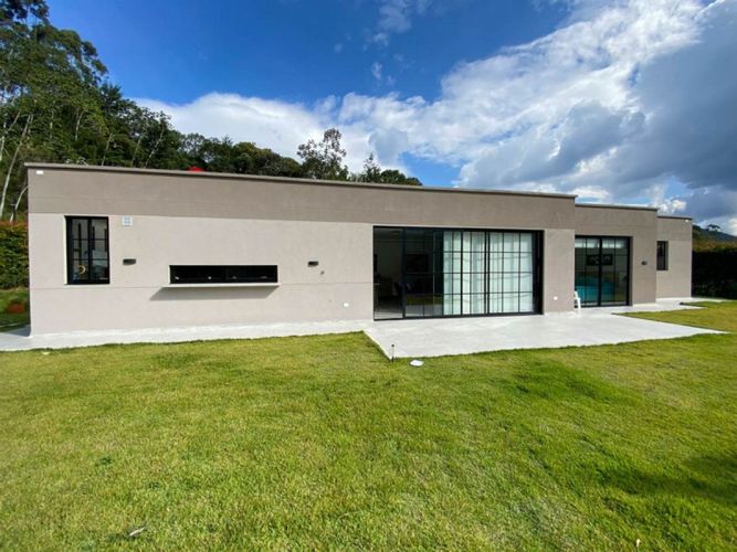 Casa de 2 alcobas en venta en Guayabito, Rionegro, 230 m² · foto 19 de 19
