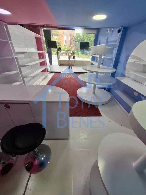 Oficina en venta en Los Colores, Medellín, 30 m² · foto 14 de 14