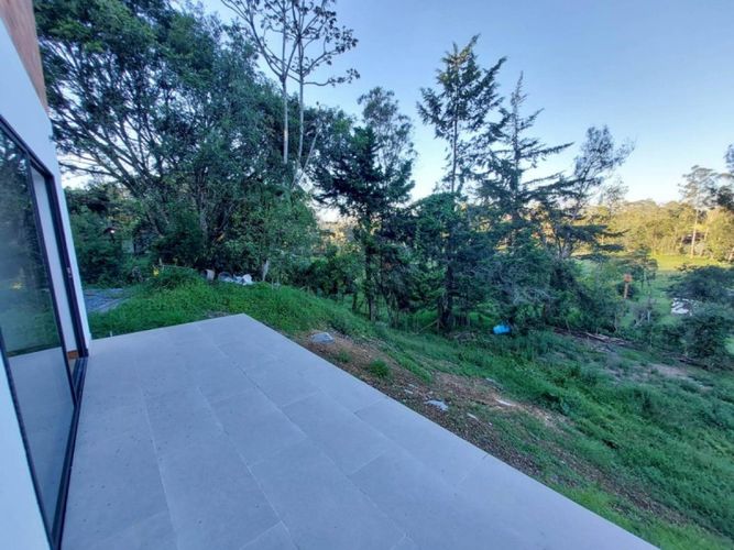Finca en arriendo en El Porvenir, Rionegro, 2500 m² · foto 2 de 24