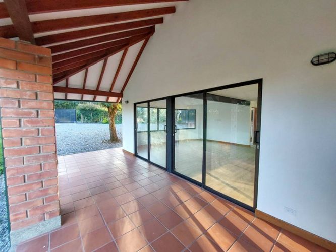 Finca en arriendo en El Porvenir, Rionegro, 2500 m² · foto 9 de 24