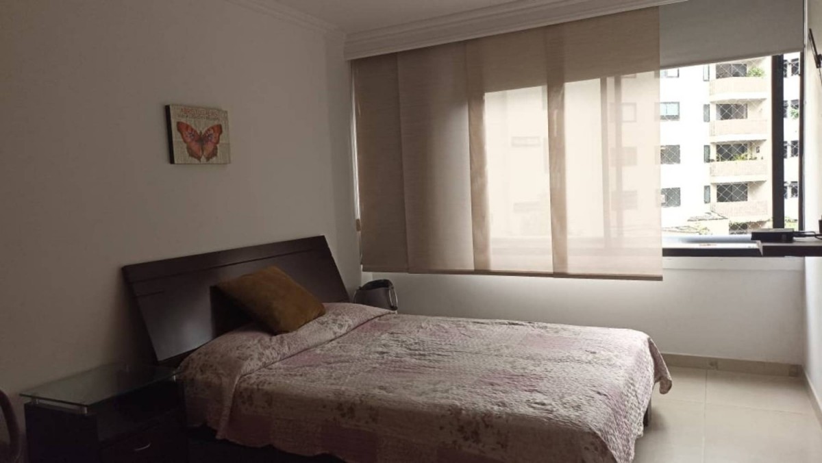 Apartamento en venta en El Poblado, Medellín · foto 8 de 20