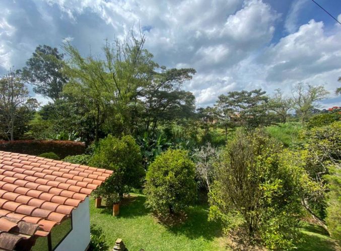 Finca en arriendo en Rionegro, 300 m² · foto 2 de 24