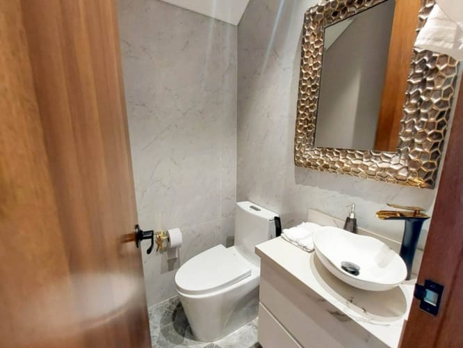 Edificio en venta en Llano Grande, Rionegro, 300 m² · foto 23 de 24