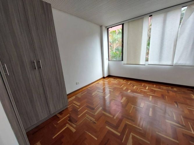 Apartamento de 3 alcobas en arriendo en Las Lomas, Medellín, 115 m² · foto 7 de 14
