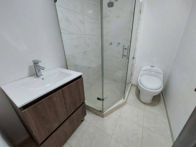 Apartamento de 3 alcobas en arriendo en Las Lomas, Medellín, 115 m² · foto 10 de 14