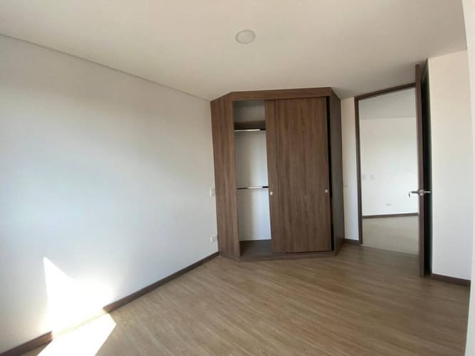 Apartamento de 2 alcobas en venta en Rionegro, 87 m² · foto 7 de 10