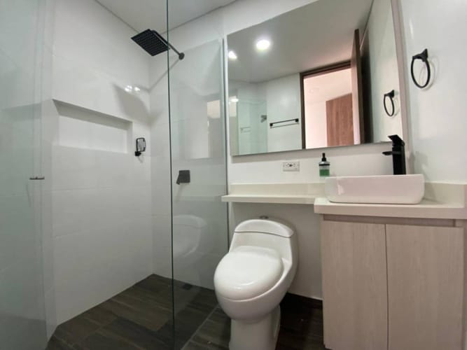 Apartamento de 2 alcobas en venta en Rionegro, 87 m² · foto 10 de 10
